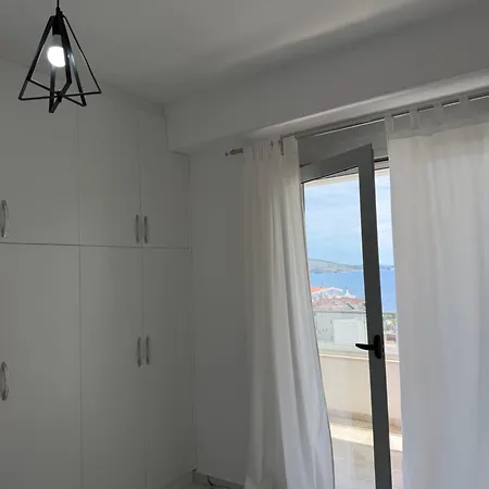 Apartmán Terraces Seaview Sarandë